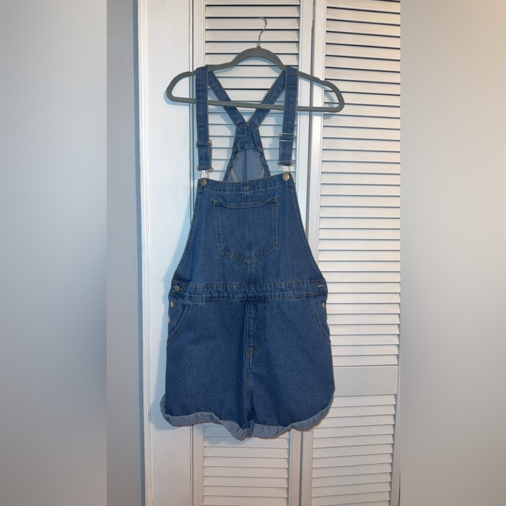 SHEIN Blue Denim Overall Shorts